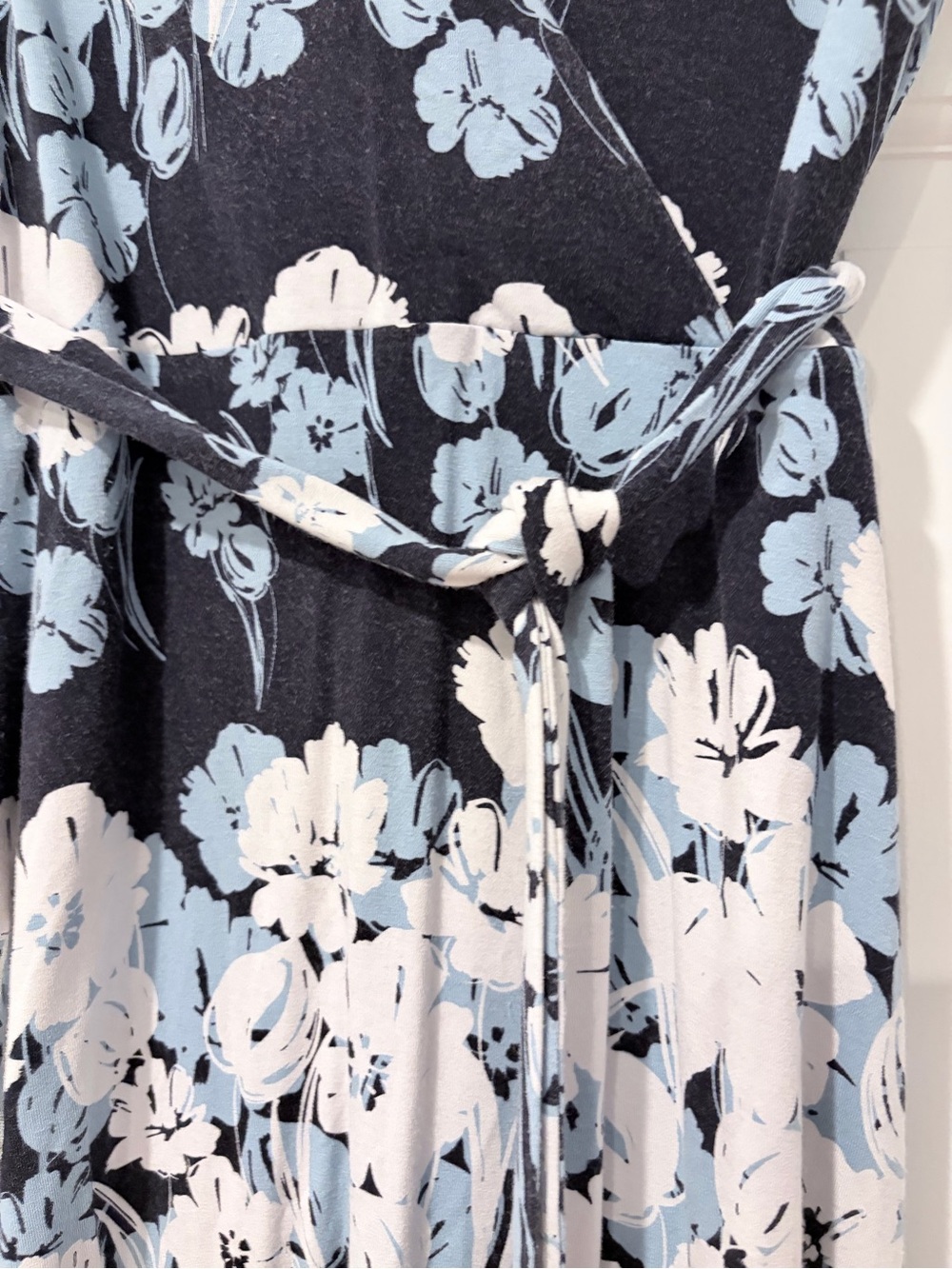 Ann Taylor Black Floral Wrap Dress with White & Light Blue Blooms - Picture 4 of 8